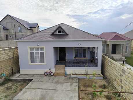 4 otaqlı həyət evi/bağ evi - Novxanı q. - 130 m²