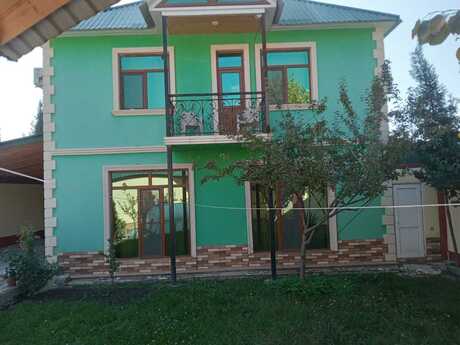 4 otaqlı həyət evi/bağ evi - Qəbələ - 160 m²