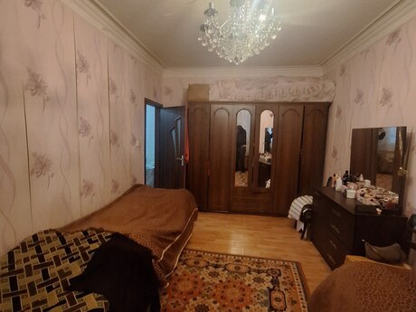 2 otaqlı köhnə tikili - Həzi Aslanov m. - 65 m²