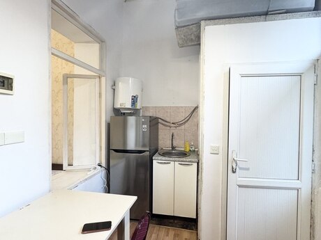 Сдаётся 1-комнатная квартира в старом фонде, Nərimanov, 30 м², 420 AZN/мес, фото 5 / 9