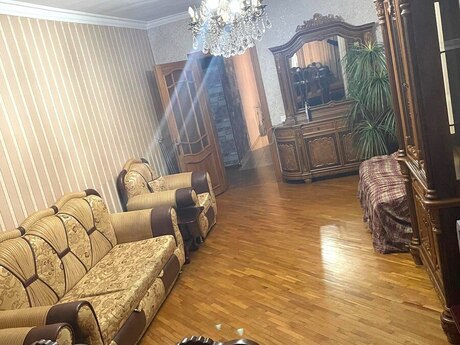 2 otaqlı köhnə tikili - Xalqlar Dostluğu m. - 75 m²