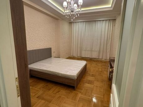 2 otaqlı yeni tikili - Xalqlar Dostluğu m. - 90 m²