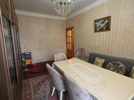 2 otaqlı köhnə tikili - Xətai r. - 65 m²
