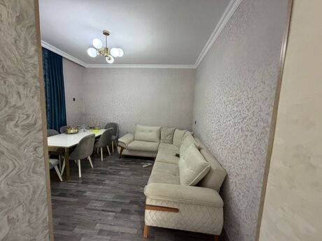 2 otaqlı həyət evi/bağ evi - Avtovağzal m. - 75 m²