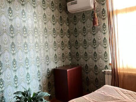 2 otaqlı köhnə tikili - Əhmədli m. - 60 m²