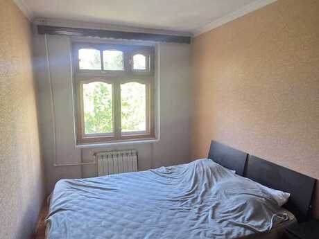 2 otaqlı köhnə tikili - Həzi Aslanov m. - 42 m²
