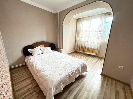 2 otaqlı köhnə tikili - Nəriman Nərimanov m. - 42 m²