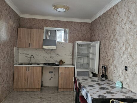6 otaqlı həyət evi/bağ evi - Mehdiabad q. - 264 m²