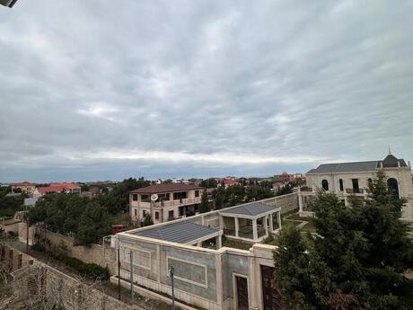 5 otaqlı həyət evi/bağ evi - Bilgəh q. - 380 m²