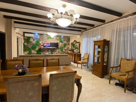6 otaqlı həyət evi/bağ evi - Hövsan q. - 160 m²