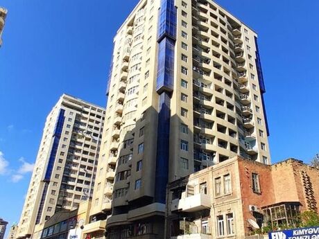 3 otaqlı yeni tikili - 28 May m. - 188 m²