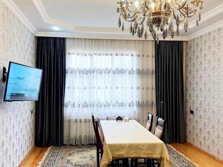 6 otaqlı həyət evi/bağ evi - Sumqayıt - 250 m²