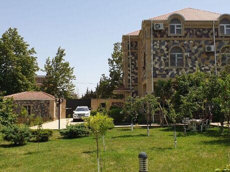 5 otaqlı həyət evi/bağ evi - Xəzər r. - 300 m²