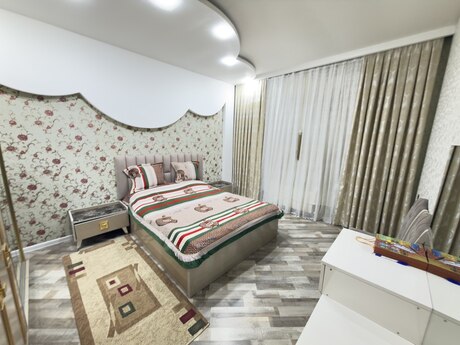 4 otaqlı həyət evi/bağ evi - Masazır q. - 160 m²