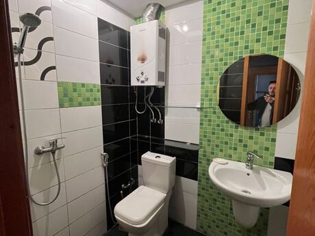 2 otaqlı köhnə tikili - Memar Əcəmi m. - 45 m²