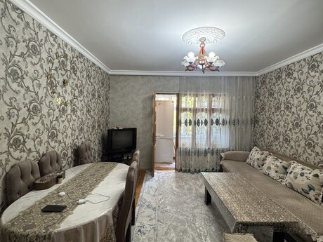 3 otaqlı köhnə tikili - Hövsan q. - 66 m²