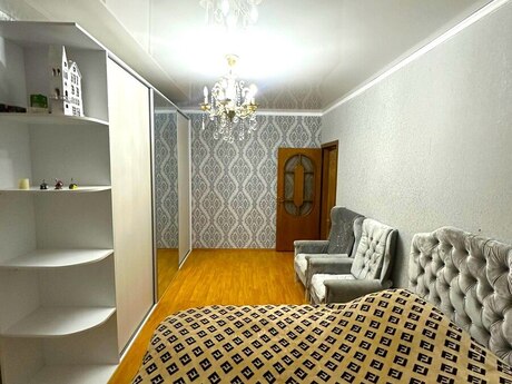 2 otaqlı köhnə tikili - Xalqlar Dostluğu m. - 60 m²