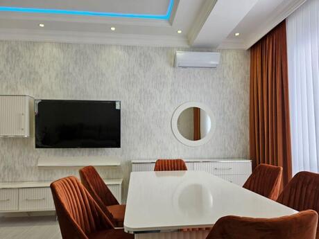 3 otaqlı yeni tikili - Gənclik m. - 113 m²