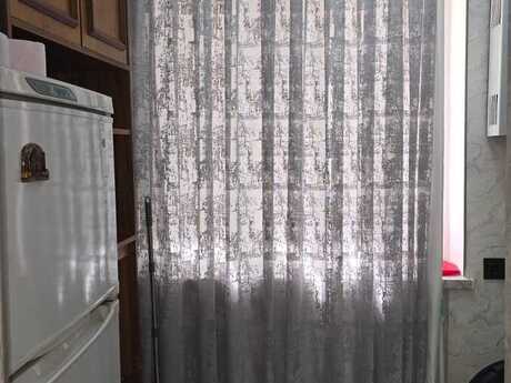 2 otaqlı köhnə tikili - 28 May m. - 55 m²
