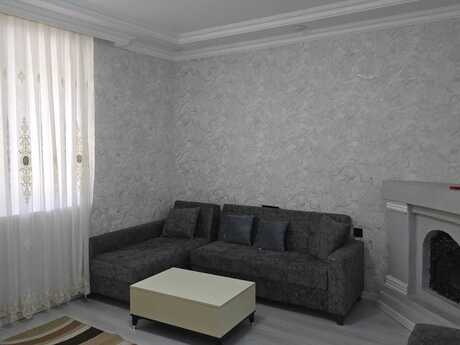 2 otaqlı köhnə tikili - 28 May m. - 55 m²