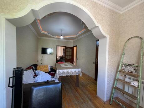 2 otaqlı köhnə tikili - Memar Əcəmi m. - 50 m²