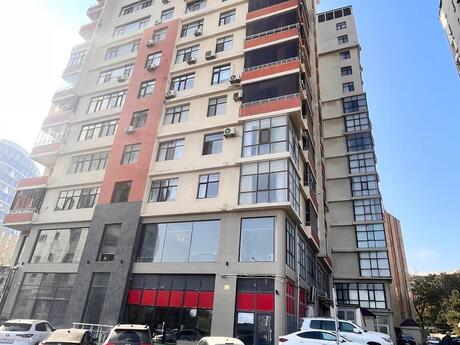 Объявление №6120133 - Баку, м. Элмляр Академиясы, 3-комн., 210 м², 17/18 этаж