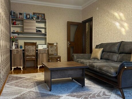 2 otaqlı köhnə tikili - Əhmədli m. - 65 m²