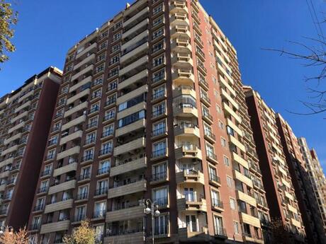 4 otaqlı yeni tikili - 28 May m. - 175 m²