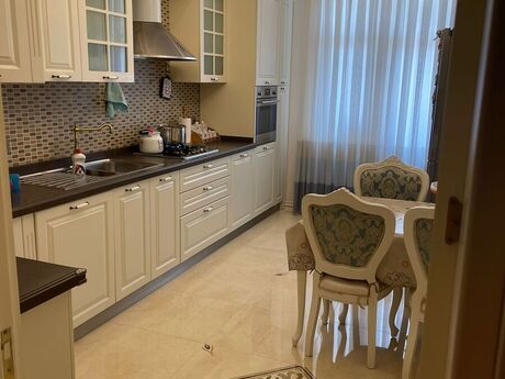 2 otaqlı yeni tikili - Gənclik m. - 95 m²