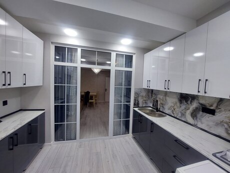 3 otaqlı yeni tikili - Xırdalan - 80 m²