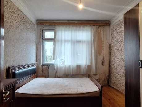 3 otaqlı köhnə tikili - Memar Əcəmi m. - 50 m²