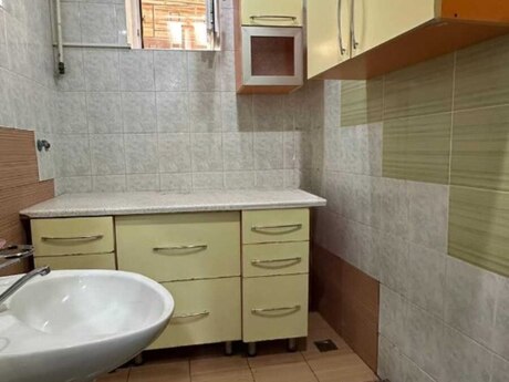 Obyekt - İçəri Şəhər m. - 150 m²