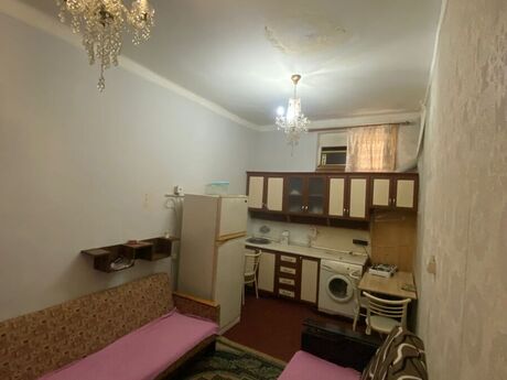 1 otaqlı köhnə tikili - Elmlər Akademiyası m. - 30 m²
