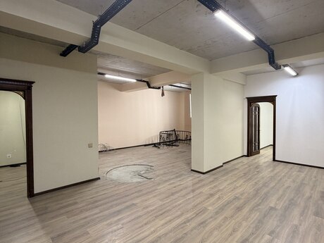 3 otaqlı yeni tikili - Nəsimi r. - 143 m²