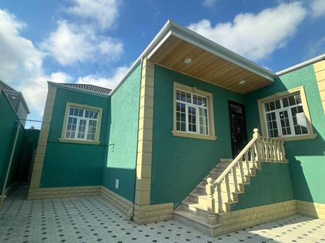 4 otaqlı həyət evi/bağ evi - Zabrat q. - 110 m²