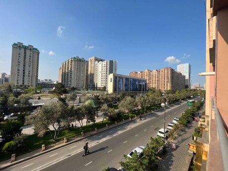 3 otaqlı yeni tikili - Şah İsmayıl Xətai m. - 130 m²