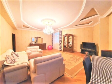 3 otaqlı yeni tikili - Elmlər Akademiyası m. - 150 m²