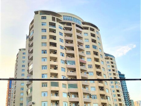 3 otaqlı yeni tikili - Elmlər Akademiyası m. - 150 m²