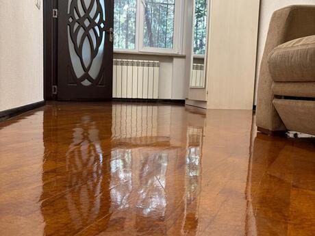 2 otaqlı köhnə tikili - İnşaatçılar m. - 40 m²