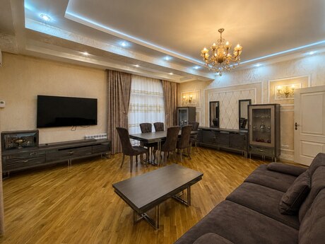 3 otaqlı yeni tikili - Nəsimi r. - 126 m²