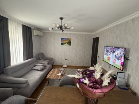2 otaqlı köhnə tikili - Elmlər Akademiyası m. - 60 m²