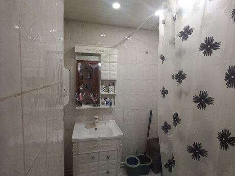 3 otaqlı köhnə tikili - Xalqlar Dostluğu m. - 85 m²