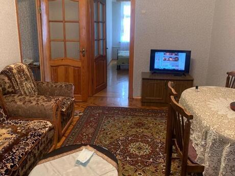 3 otaqlı köhnə tikili - Qara Qarayev m. - 80 m²