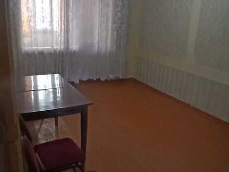 3 otaqlı köhnə tikili - Elmlər Akademiyası m. - 75 m²