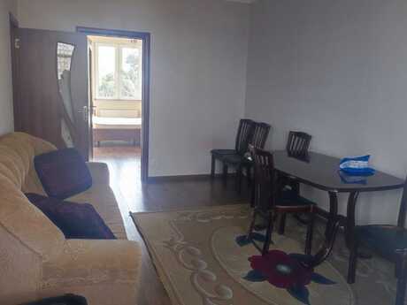 2 otaqlı köhnə tikili - Memar Əcəmi m. - 47 m²
