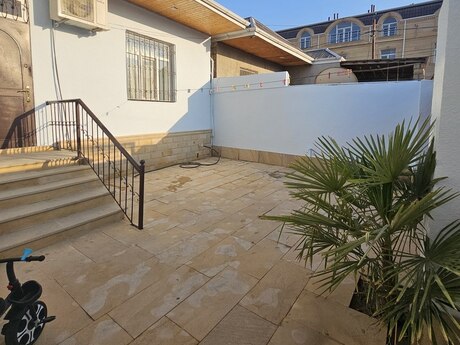 4 otaqlı həyət evi/bağ evi - Biləcəri q. - 100 m²