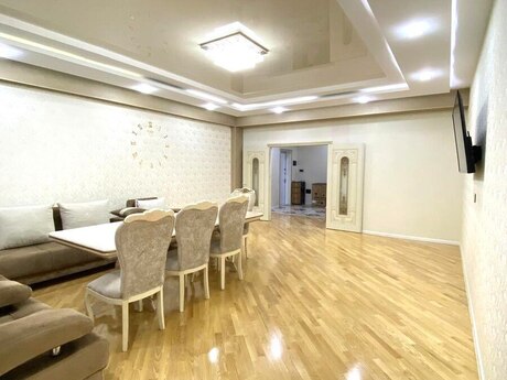 3 otaqlı yeni tikili - Neftçilər m. - 160 m²
