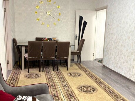 Elan №6120528 - Bakı, Xalqlar Dostluğu m., 3 otaqlı, 55 m², 4/5 mərtəbə