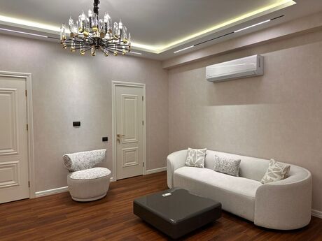 Elan №6120545 - Bakı, İnşaatçılar m., 2 otaqlı, 100 m², 14/19 mərtəbə