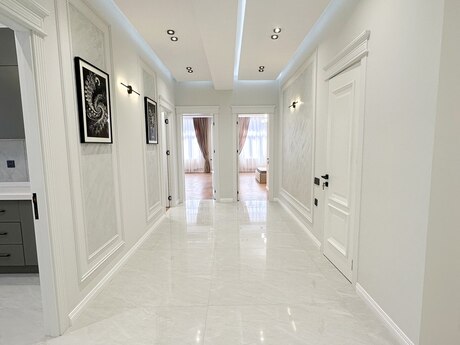 3 otaqlı yeni tikili - 28 May m. - 135 m²